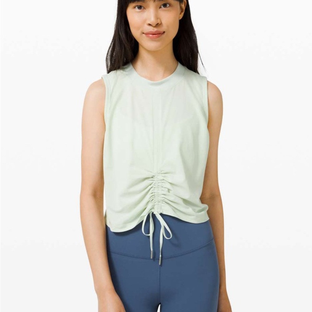 Lululemon Cinch Me Up Front Tank - Size 6 - Springtime
